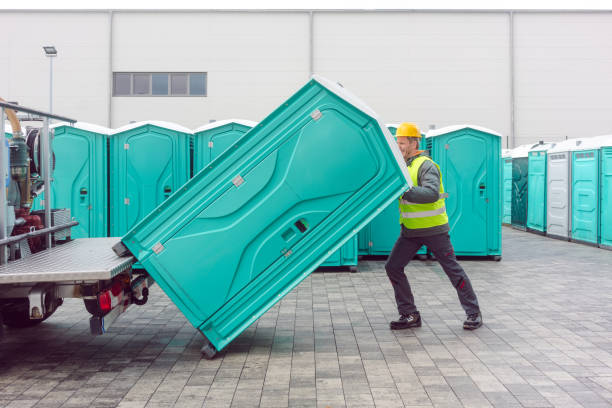 Types of Portable Toilets We Offer in Richmond, CA